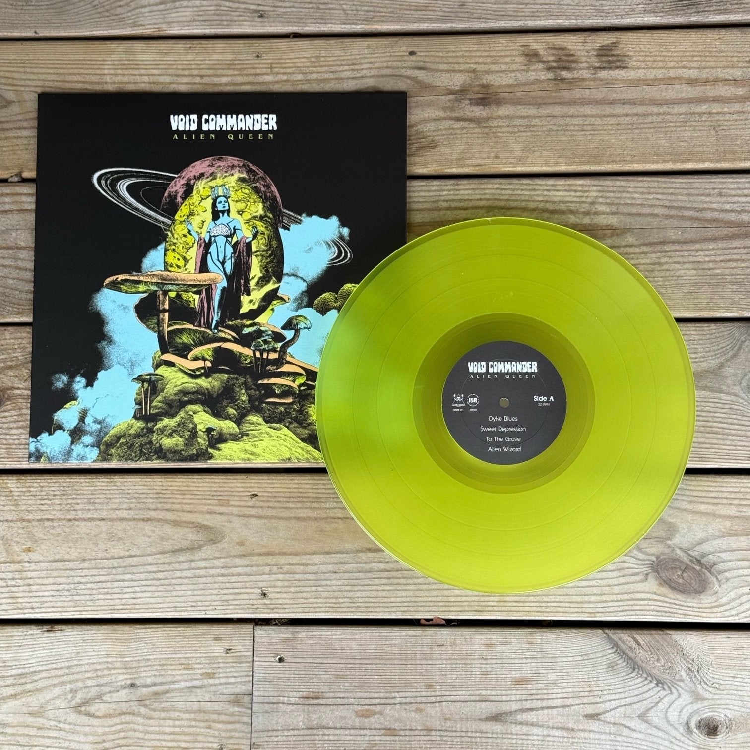 Void Commander - Alien Queen (LAST COPY!) - Majestic Mountain Records